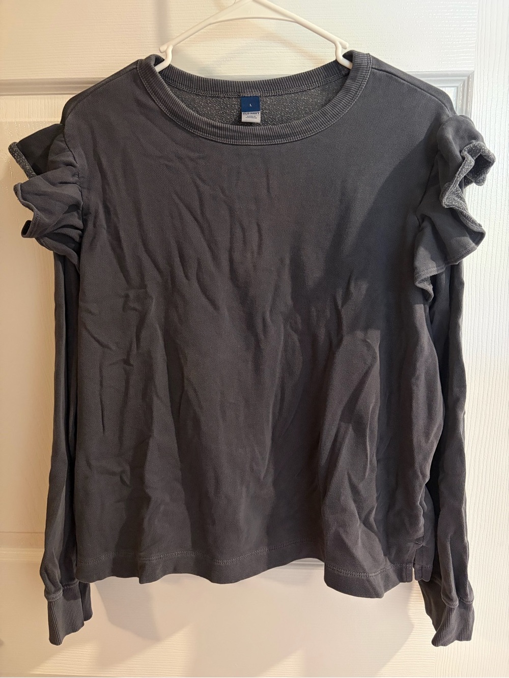 Women’s Old Navy Crewneck Sweatshirt